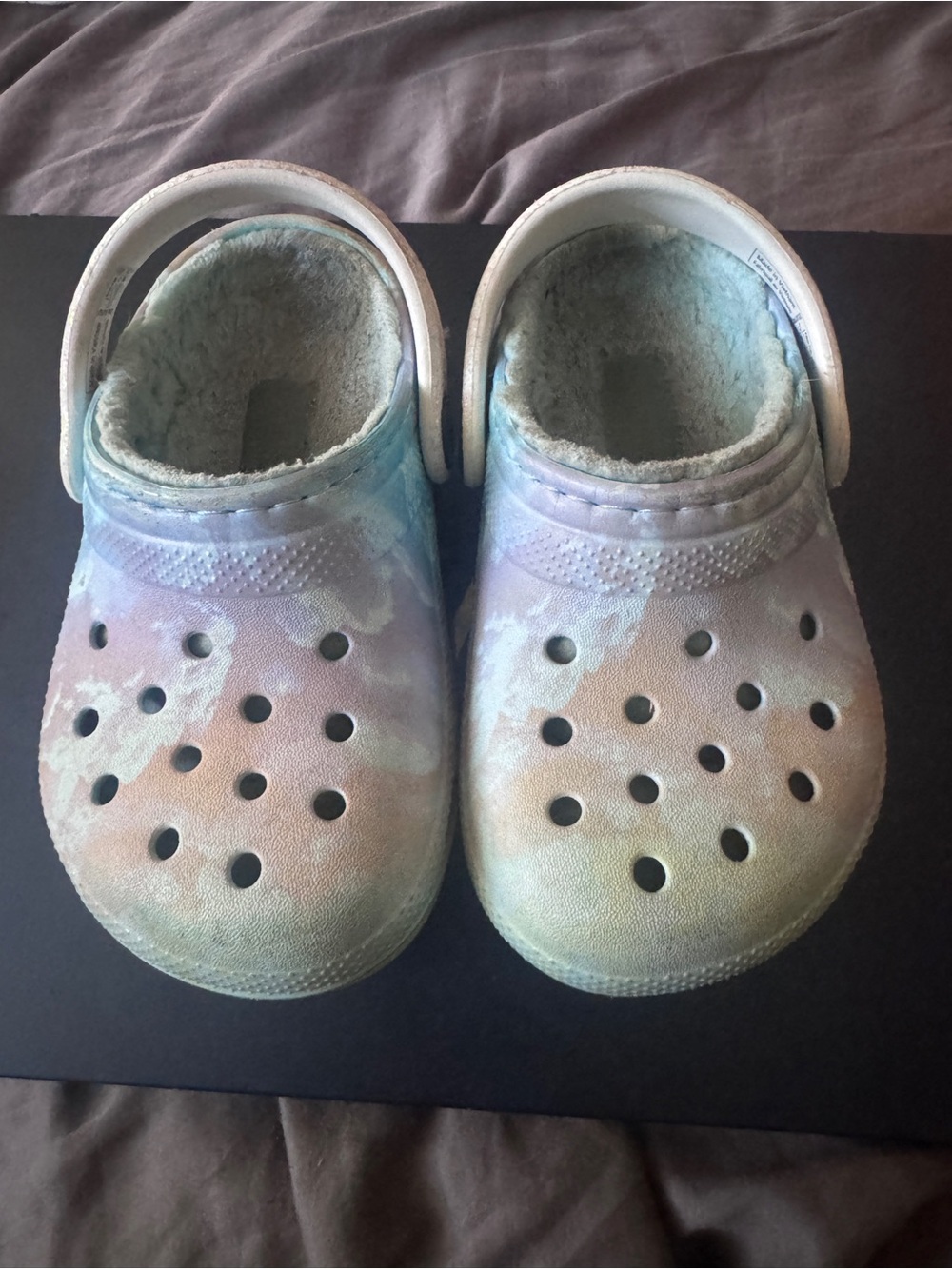 CROCS Kids Pastel Rainbow Tie-Dye Clogs with Plush Lining